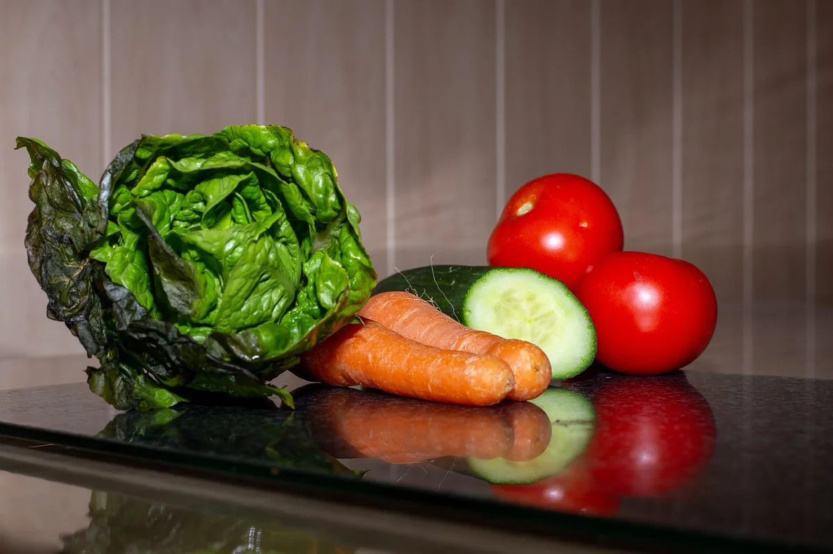 detox diet for refresh your body: practical healthy detox strategies